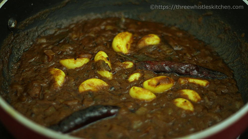 poondu kulambu garlic curry recipe