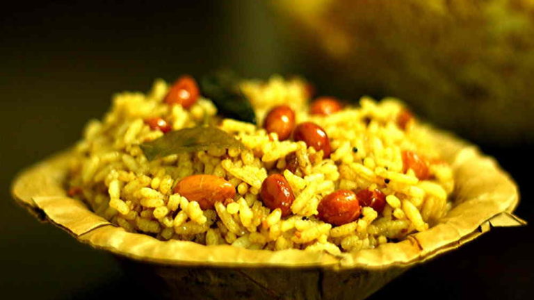 EASY Puliyogare Recipe | (DELICIOUS!) Puliyodharai (Tamarind Rice)